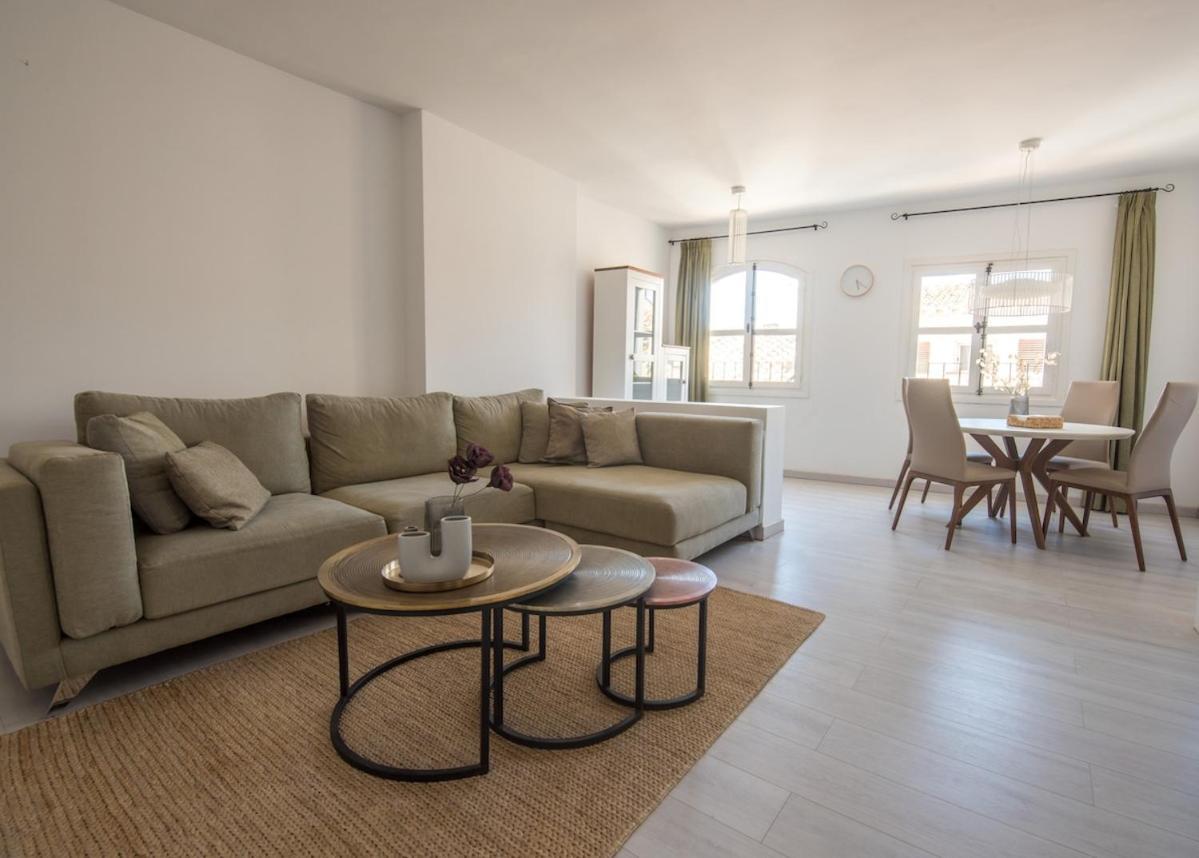 Puerto Banus Marina Apartment! Apartment